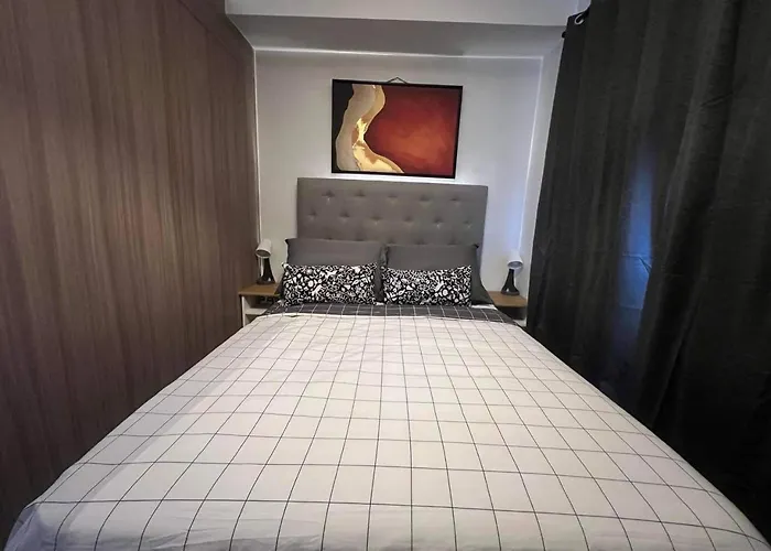 Shore 2 Residences High Speed Internet Walking Distance To Moa And Ikea Apartment *