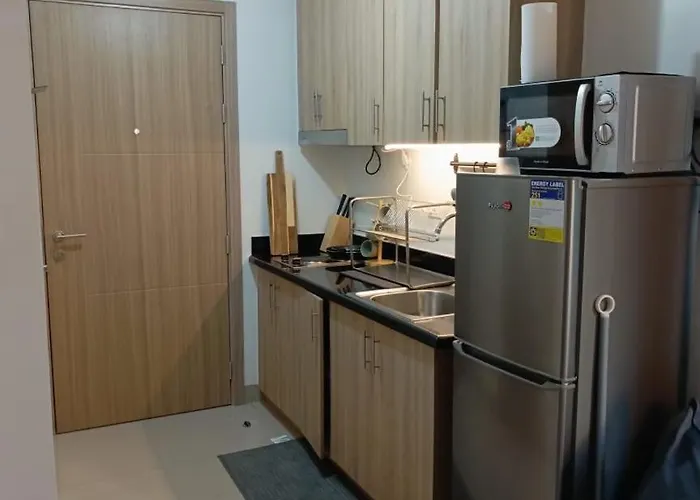 Shore 2 Residences High Speed Internet Walking Distance To Moa And Ikea Manila